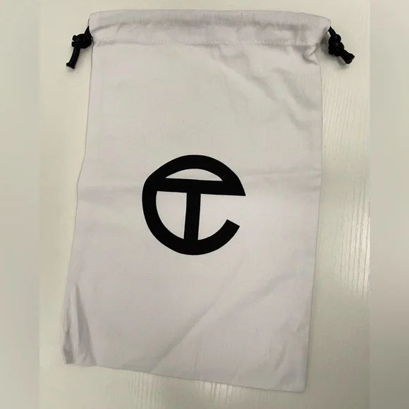 NEW Telfar‎ Medium/ Large White Dust Bag with original packaging with Black Logo - Picture 1 of 8